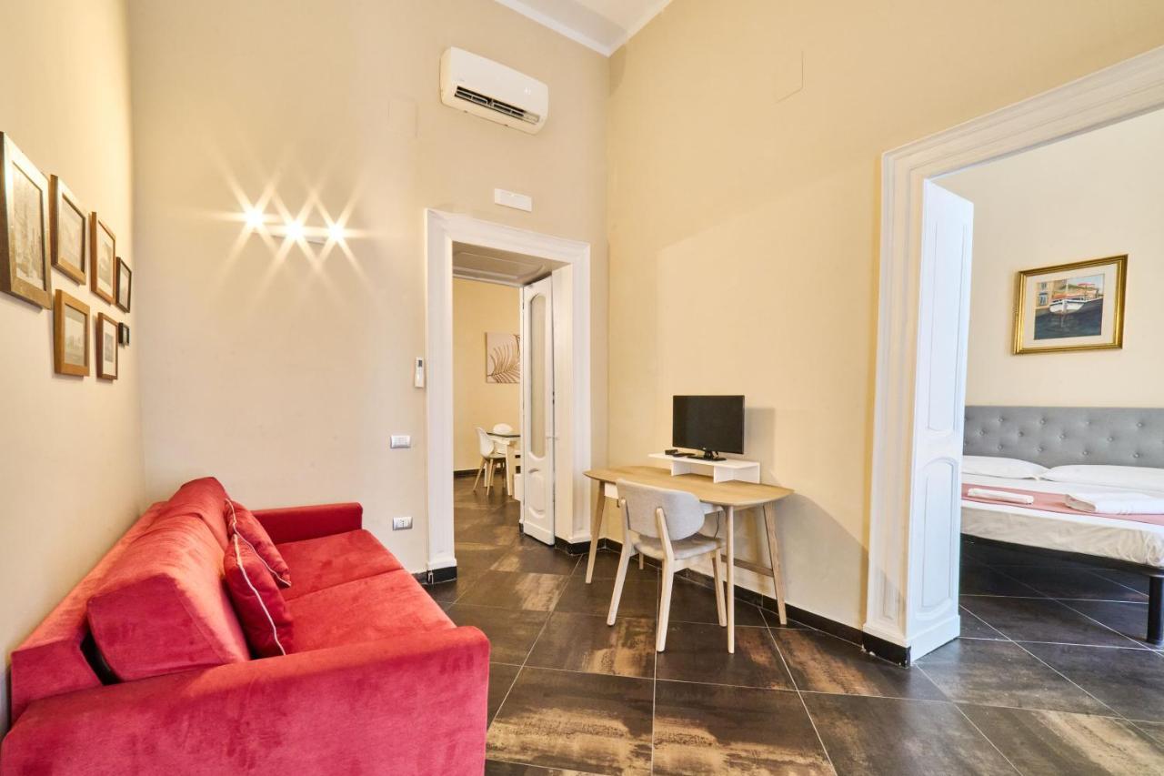Via Niccolo Tommaseo 14 Apartamento Nápoles Exterior foto