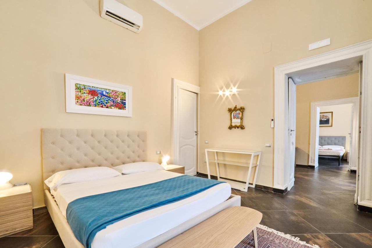 Via Niccolo Tommaseo 14 Apartamento Nápoles Exterior foto